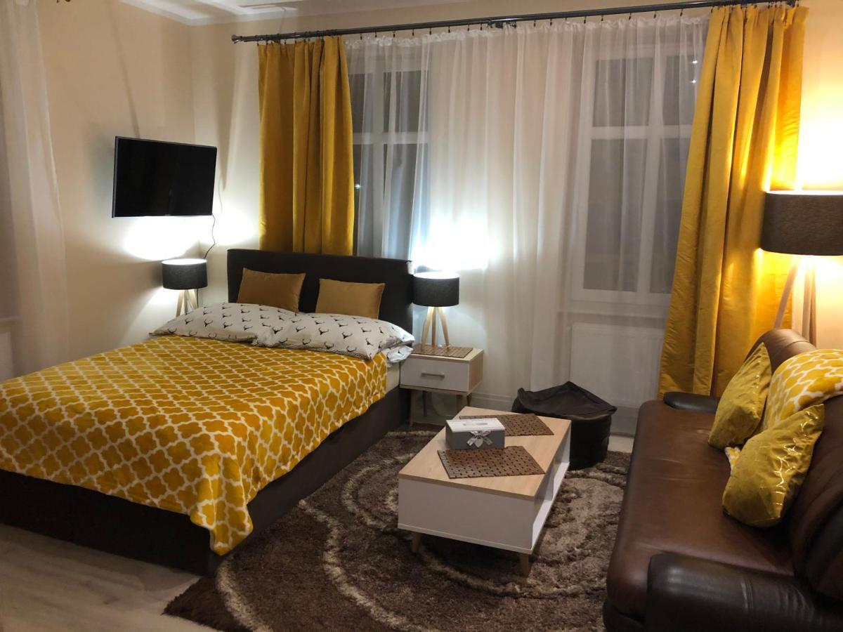 Bibi Apartament Daire Jelenia Gora Dış mekan fotoğraf