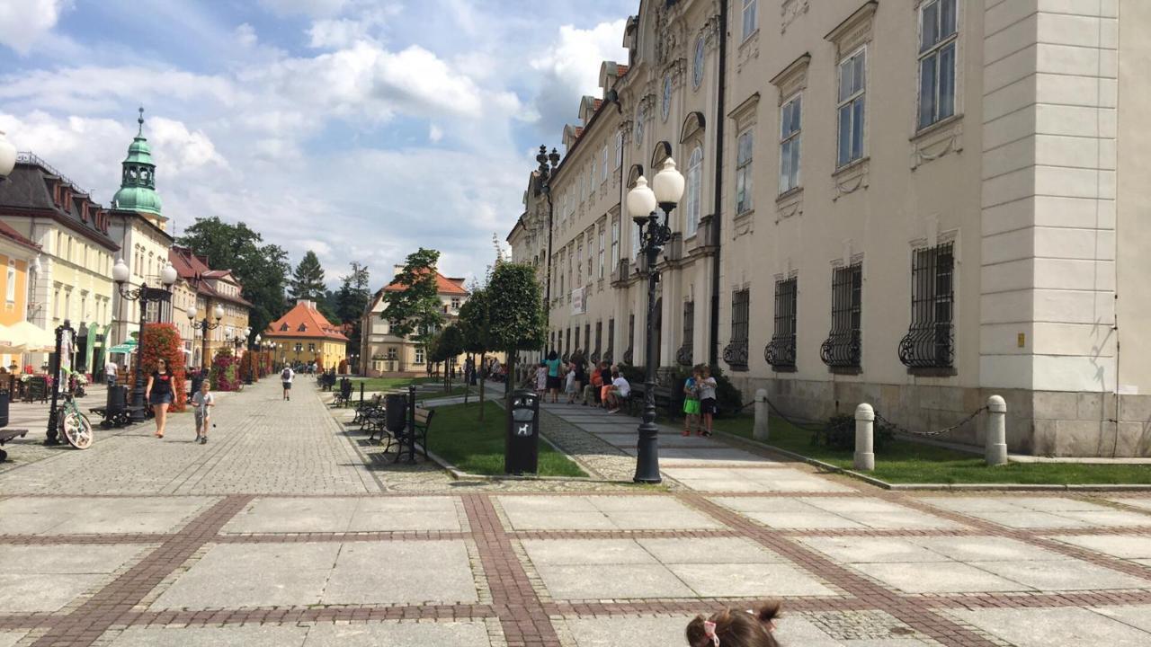Bibi Apartament Daire Jelenia Gora Dış mekan fotoğraf